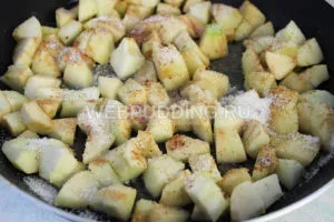 Ябълков щрудел от бутер тесто - стъпка по стъпка рецепта за това как да се готви на