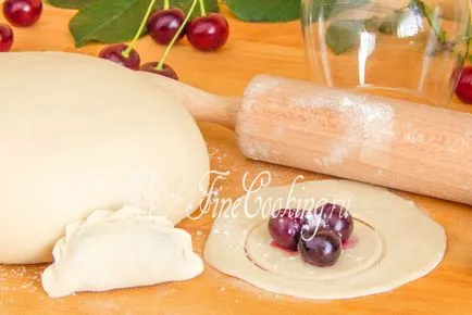 Choux тесто за пелмени и кнедли - рецепта със снимки