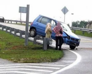 Femeile la volan mai dificil de a conduce fetele de ce glume, fotografii și video