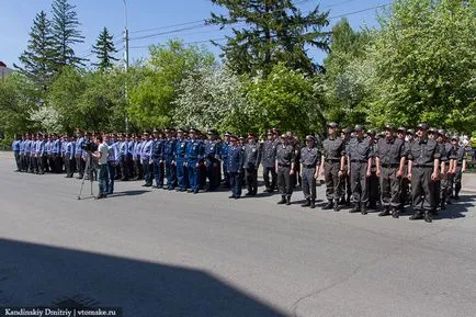 Виж развод и полицейски отряди