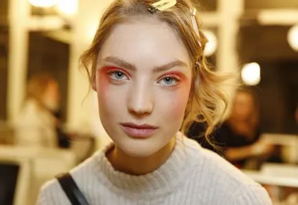 Hatása könnyes szemmel látható Giorgio armani prive vált ez a tendencia a tavaszi make-up (fotó)