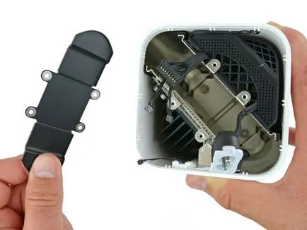 IFixit szétszerelt az új MacBook Air és a repülőtéri szélsőséges, a blog Mac, iPhone, iPad és más