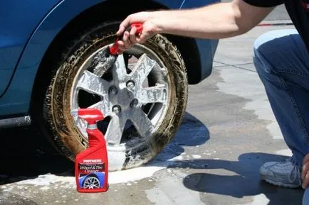 Hogyan mossa az autót, mint egy profi autó