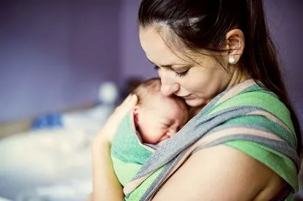 Hogyan elválaszt egy baba a kezében oka aggódni, ajánlások