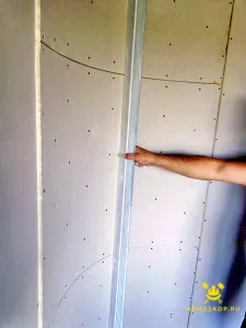 Hogyan lehet kerek a fal gipszkarton - részletes használati