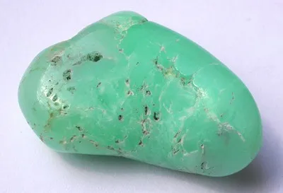 Stone Chrysoprase - видове и цветове имоти, как да изберем