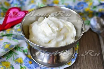tort iaurt Cream
