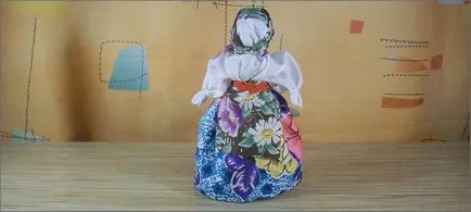 Doll амулет със собствените си ръце от плат стъпка снимка майсторския клас на