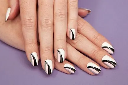 Fashion Nails csíkos fotó, szép manikűr csíkos ötletek köröm design csíkos