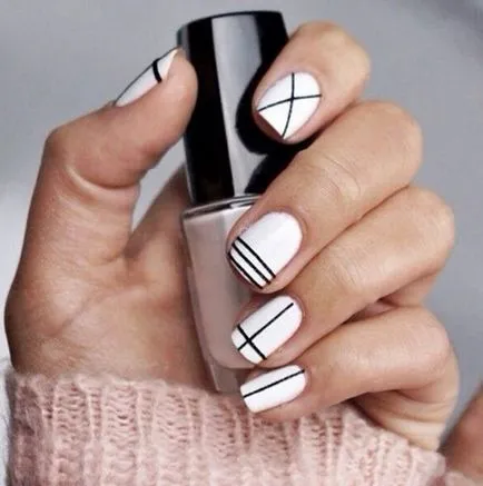 Fashion Nails csíkos fotó, szép manikűr csíkos ötletek köröm design csíkos