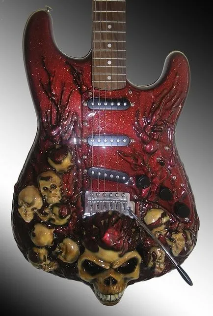 Szokatlan festett gitárokat