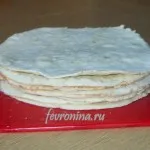 Süssük sütemények a torta a serpenyőben, szimpátia