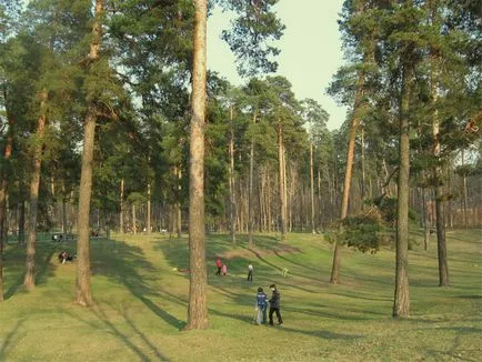 Partizán Glory Park, hova menjen, mit látni, ahol pihenni Kijevben