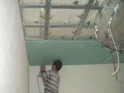Окачен таван в банята - монтаж и сглобяване