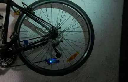 biciclete spectaculoase cu iluminare din spate cu LED-uri