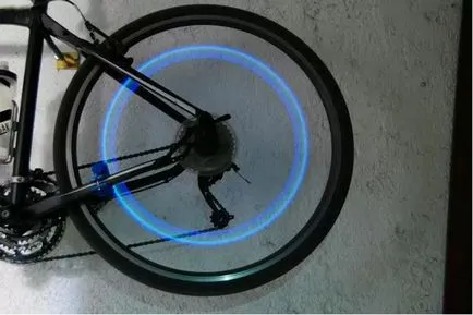 biciclete spectaculoase cu iluminare din spate cu LED-uri