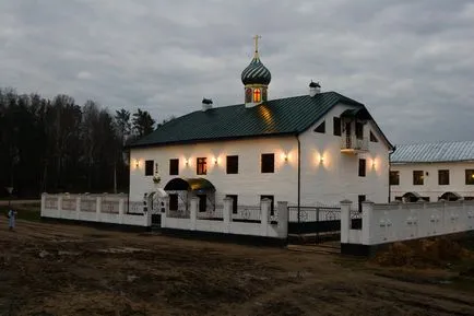 Két nap egy kolostorban - a csendben messze Moszkva (Szent Miklós solbinsky kolostor), bejelentkezés