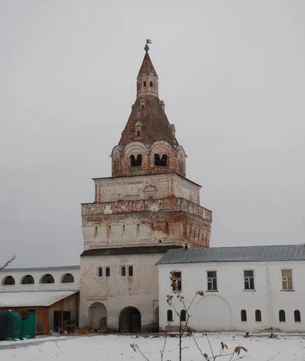 Obiective turistice și relicve Iosif-Volokolamsk Monastery