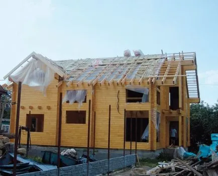 Construcție de case din furnir laminat tehnologie cherestea la cheie fundație, prețul