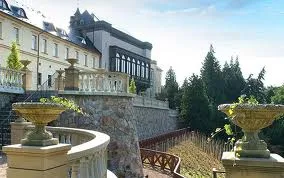 А сватбата в замъка Zbiroh (Чехия), интегрирани услуги в Чешката република