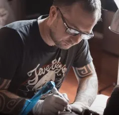 Monkey Tattoo - valoare desene sau modele tatuaj și fotografii