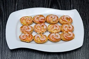 Tartlets с скариди и сирене