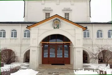 Szentháromság kolostor Belopesotsky