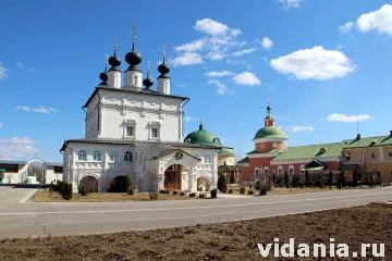 Szentháromság kolostor Belopesotsky