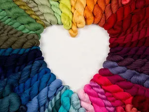 tricotat sau croșetat Terapia ne ajută în viață - artizani echitabil - manual, lucrate manual
