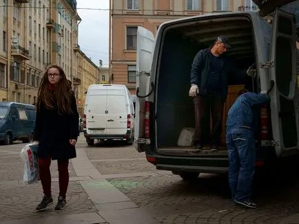 Lăsând epoca de ceea ce se întâmplă în Piața Haymarket