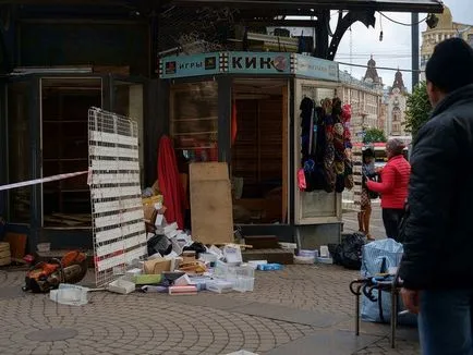 Lăsând epoca de ceea ce se întâmplă în Piața Haymarket