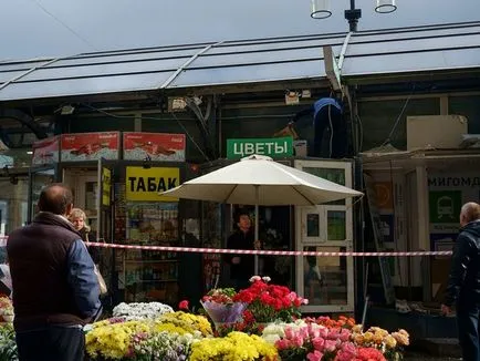 Lăsând epoca de ceea ce se întâmplă în Piața Haymarket