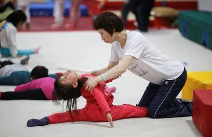 11 fotografie Strong formare sport chineze în școli