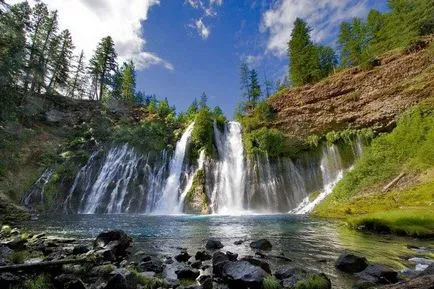 100 Cele mai uimitoare cascade, foc de tabără