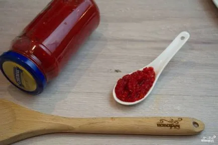 Adzsika paprika nélkül paradicsom - egy lépésről lépésre recept fotók