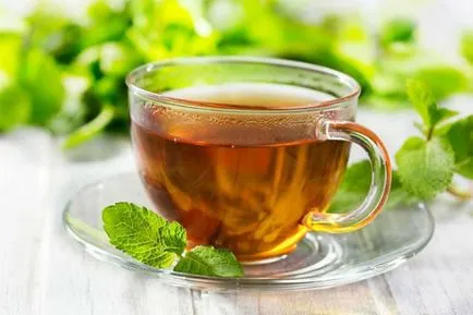 A menta tea előnyei és hátrányai, a tulajdonságait menta tea a szervezet számára a férfiak és a nők