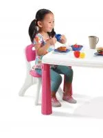 Детска маса и стол от една година
