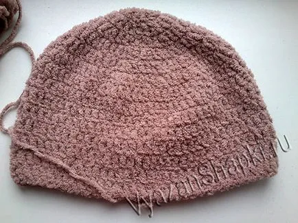 Pat Beanie Ursul, cârlig