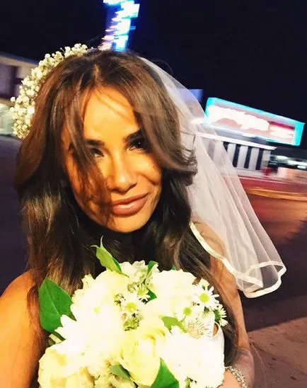 Volt házastársa GUF Isa Dolmatova összeházasodnak Las Vegas