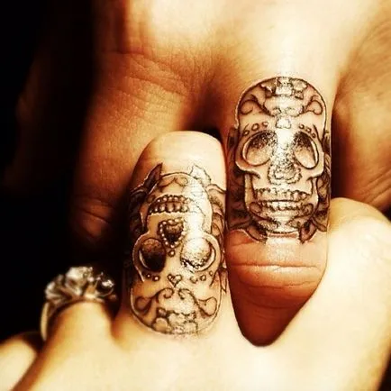 Fotografii și semnificația inel de tatuaje obrauchalnye