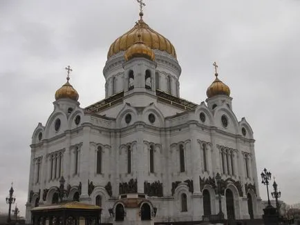 A fő templom az ország - a Megváltó Krisztus-székesegyház Moszkva
