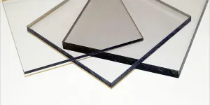 Cum se distinge de policarbonat plexiglass