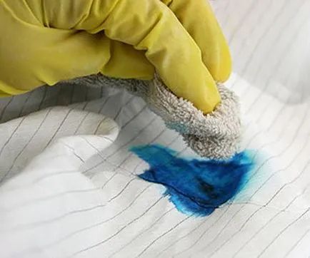 Cum să se spele cerneala de la haine