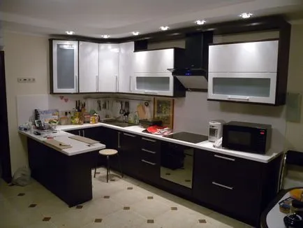 Kitchen-félsziget (45 fotó) Peninsular konyha szoba, hogy kialakítsák saját kezét útmutató, fotók, és