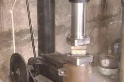 Hammer Kovácsolás házi gyártása és szerelése (fotó és videó)