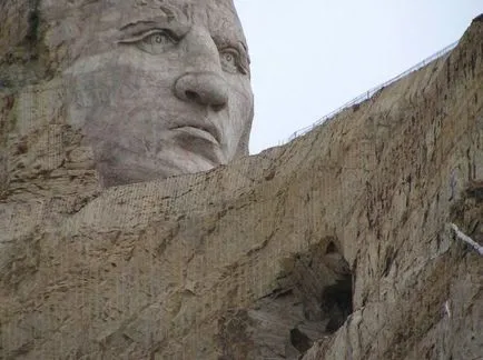 Crazy Horse Memorial - Memorie șef indian