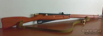 Mosin puska egy fa kezével