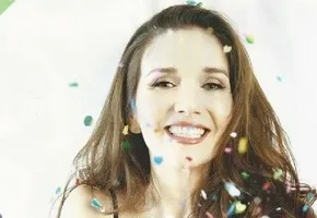 Natalia Oreiro „oamenii de bine limba română sărut“