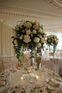 Efectuarea flori de nunta, decoratiuni nunta cu flori proaspete