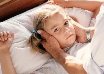 Остеомиелит на детето предизвиква симптомите, лечението